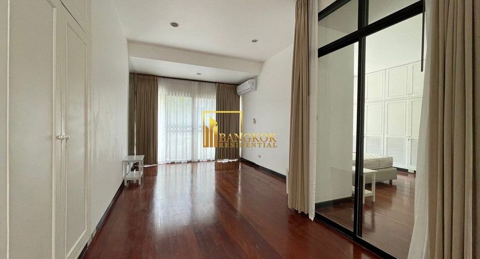 For rent 4 ベッドルーム house in Watthana, Bangkok