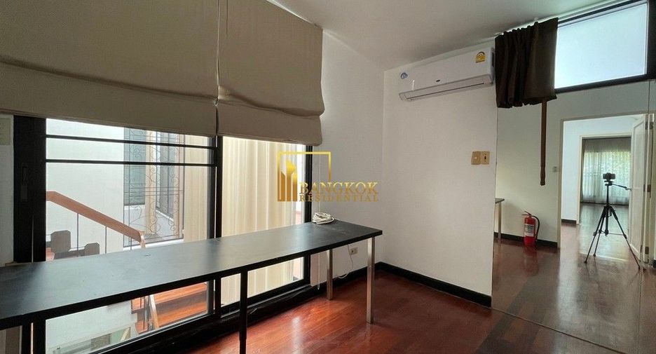 For rent 4 ベッドルーム house in Watthana, Bangkok