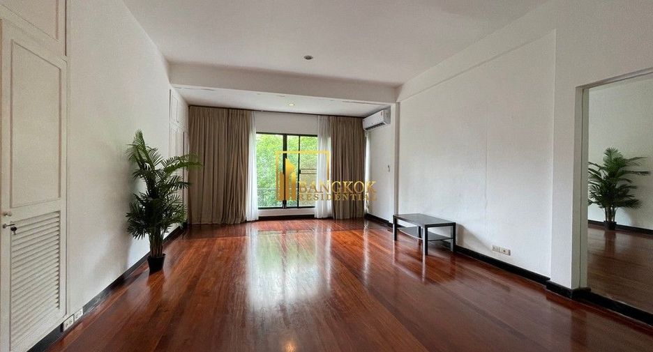 For rent 4 ベッドルーム house in Watthana, Bangkok