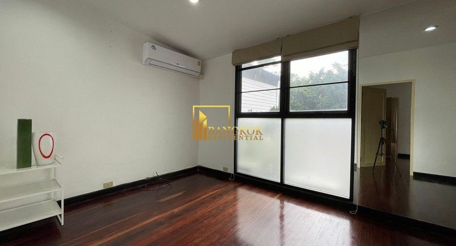 For rent 4 ベッドルーム house in Watthana, Bangkok
