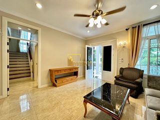 Casa en alquiler de 4 habitaciones en Bang Na, Bangkok