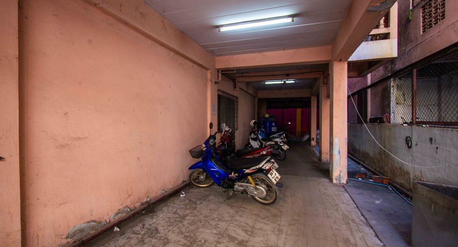 Продажа 74 спальни апартаменты в Khlong Luang, Патумтани