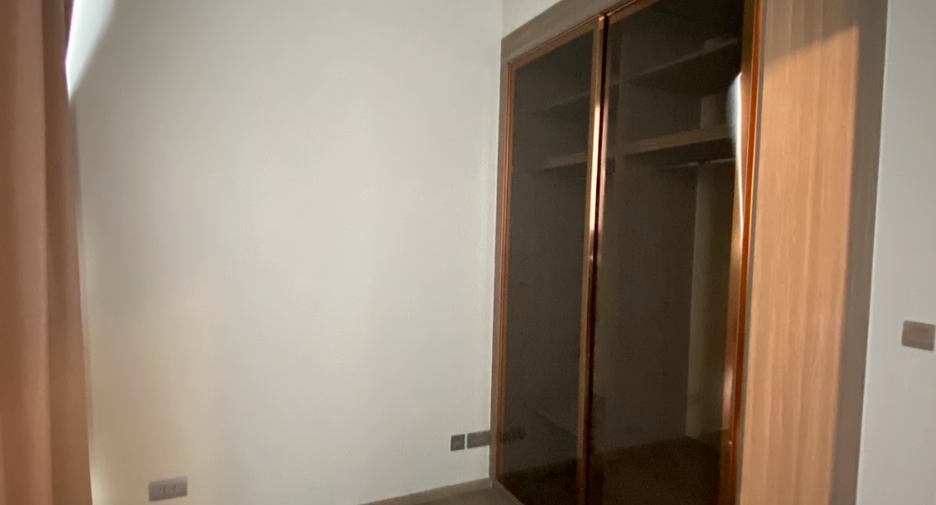 For rent そして for sale 3 ベッドルーム condo in Khlong Toei, Bangkok