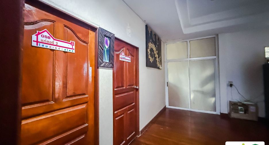 À vendre 4 chambres local commercial à Pak Kret, Nonthaburi