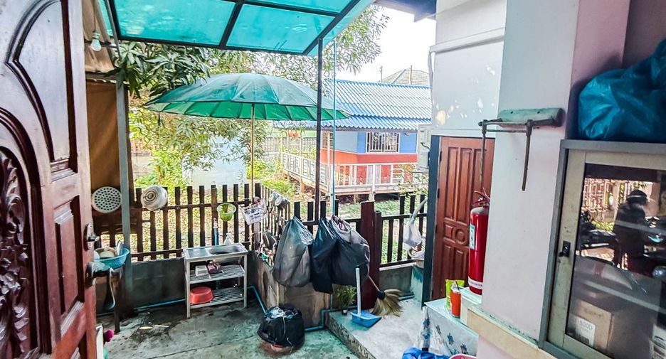 À vendre 4 chambres local commercial à Pak Kret, Nonthaburi