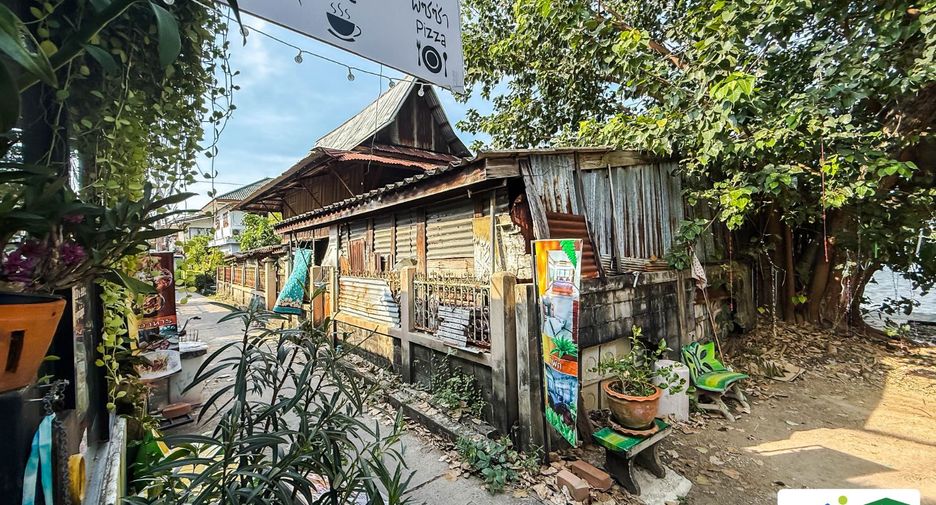 À vendre 4 chambres local commercial à Pak Kret, Nonthaburi