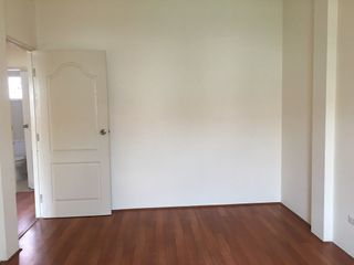 Casa adosada en venta de estudio en Nong Khaem, Bangkok
