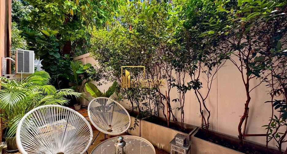 For rent 3 bedrooms house in Khlong Toei, Bangkok