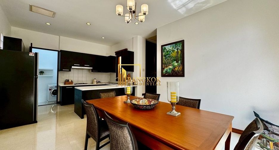 For rent 3 bedrooms house in Khlong Toei, Bangkok