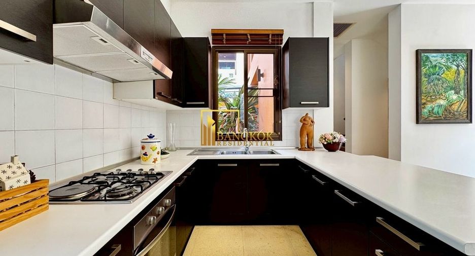 For rent 3 bedrooms house in Khlong Toei, Bangkok