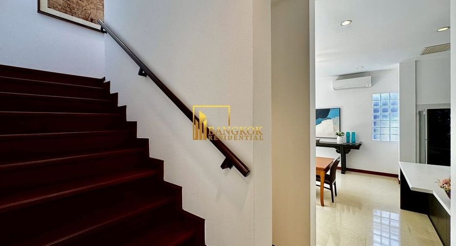 For rent 3 bedrooms house in Khlong Toei, Bangkok