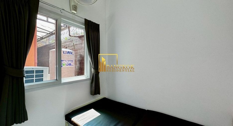 For rent 3 bedrooms house in Khlong Toei, Bangkok