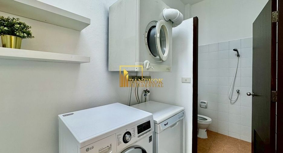 For rent 3 bedrooms house in Khlong Toei, Bangkok