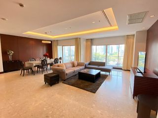 Condo en alquiler de 3 habitaciones en Pathum Wan, Bangkok