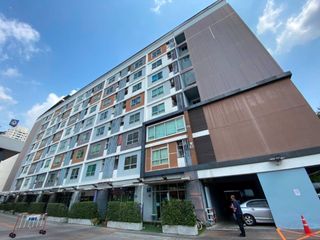 For sale studio condo in Wang Thonglang, Bangkok
