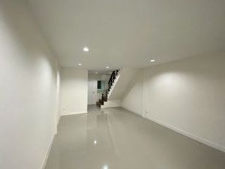 For sale スタジオ townhouse in Sai Mai, Bangkok