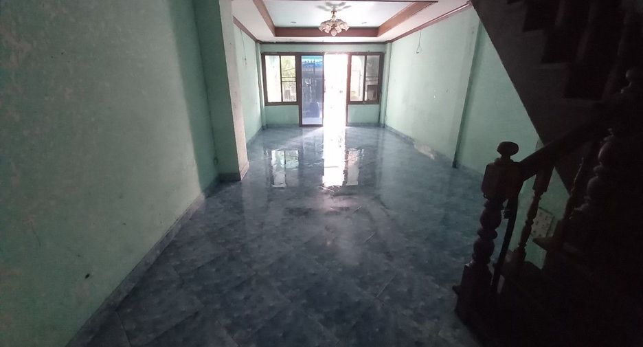 For sale studio townhouse in Nong Khaem, Bangkok