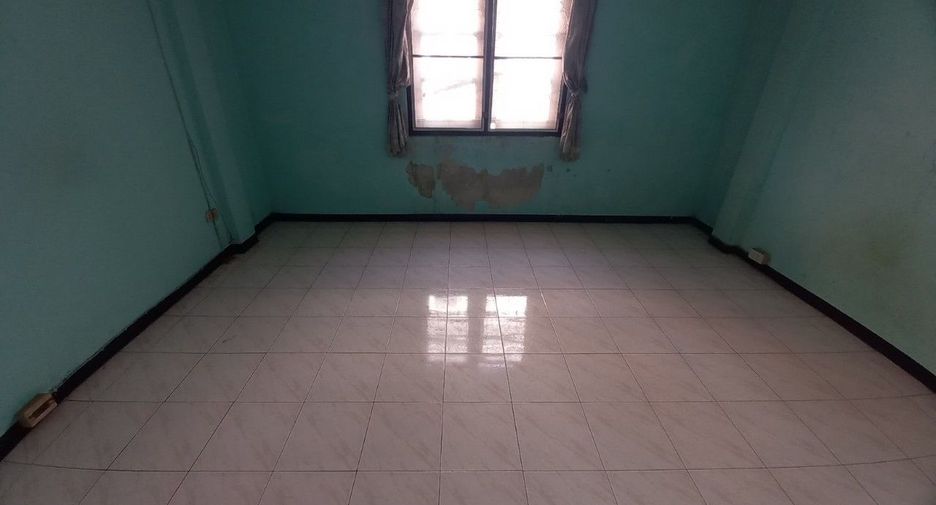 For sale studio townhouse in Nong Khaem, Bangkok