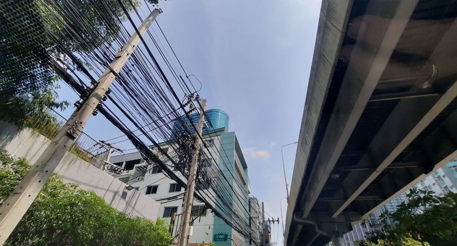 For sale studio condo in Ratchathewi, Bangkok