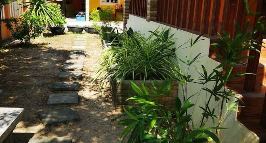 出售 6 卧室 酒店 在 Sattahip, Chon Buri