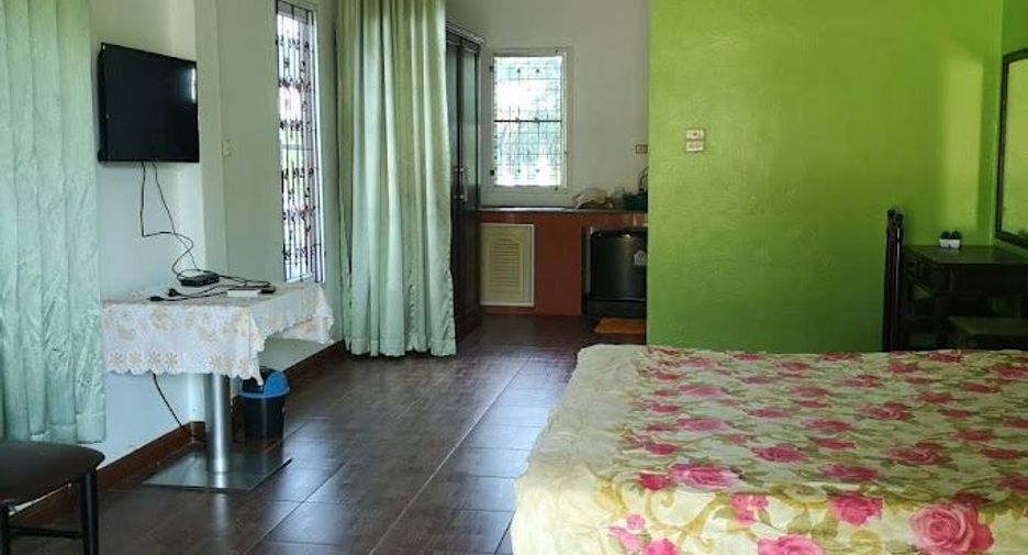 出售 6 卧室 酒店 在 Sattahip, Chon Buri