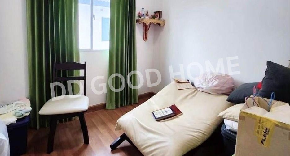 Casa adosada en venta de 3 habitaciones en Mueang Samut Sakhon, Samut Sakhon