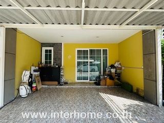 For sale 4 bed townhouse in Prawet, Bangkok