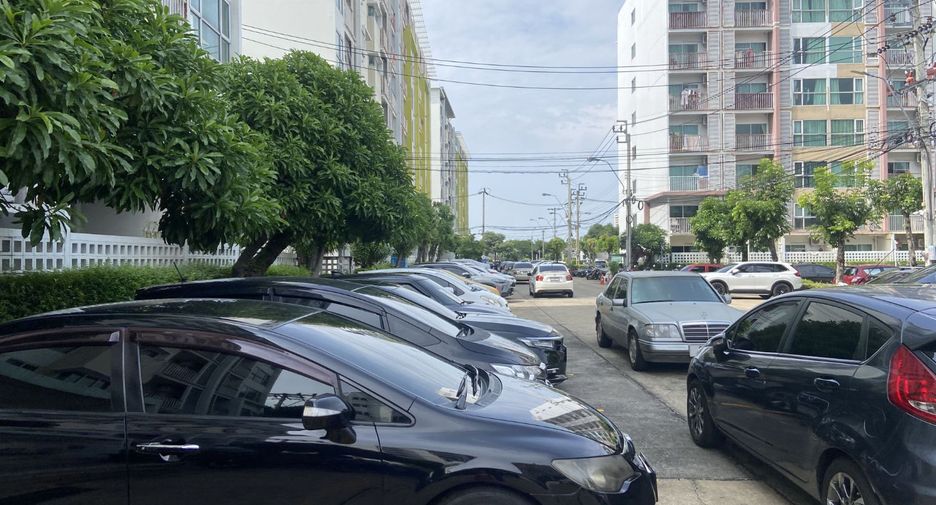 For sale studio condo in Phasi Charoen, Bangkok