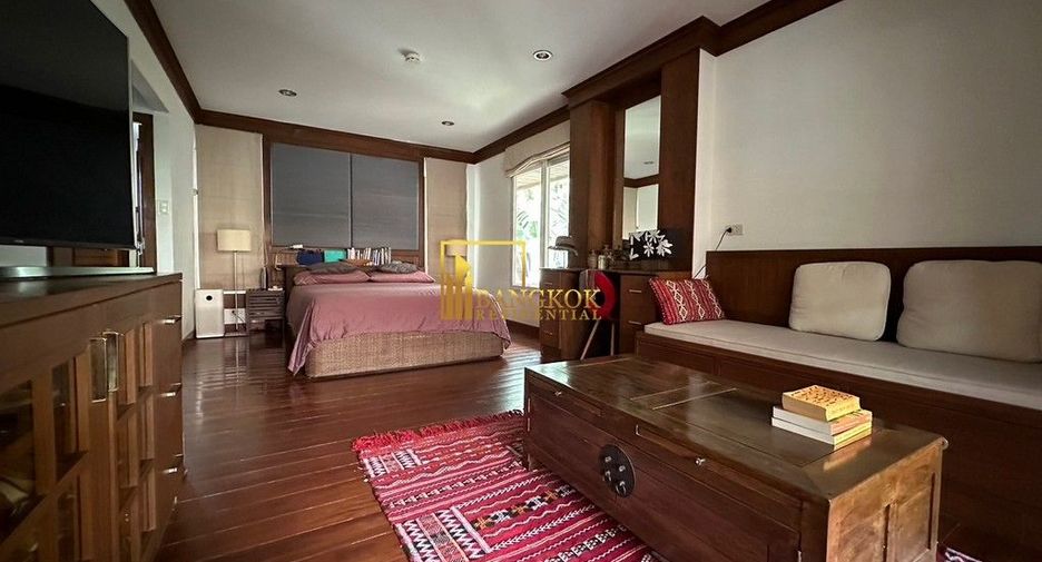 For rent 4 ベッドルーム house in Watthana, Bangkok