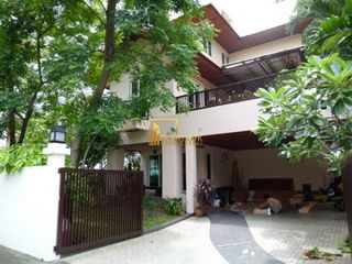 For rent 4 ベッドルーム house in Watthana, Bangkok