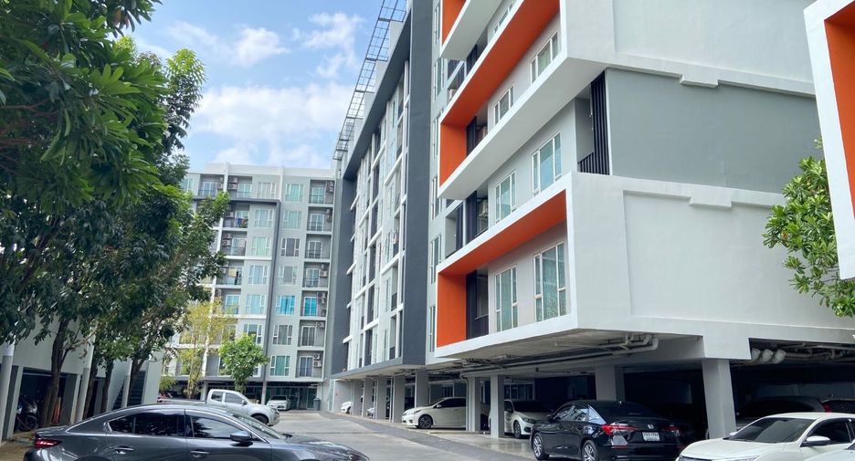 For sale スタジオ condo in Bang Khun Thian, Bangkok