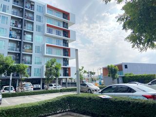 Condo en venta de estudio en Bang Khun Thian, Bangkok