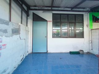 出售 公寓 联排别墅 在 Min Buri, 曼谷