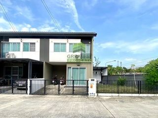 ขาย 3 ห้องนอน ทาวน์เฮ้าส์ ใน เมืองปทุมธานี, ปทุมธานี