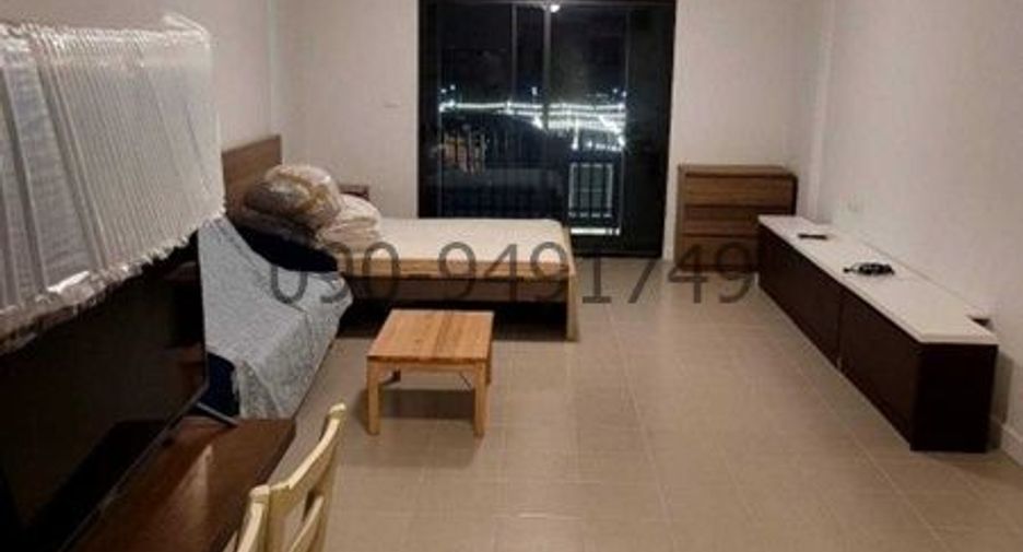 For rent 4 bedrooms retail Space in Nong Khaem, Bangkok