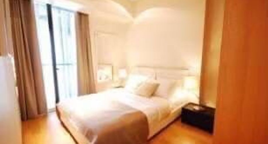 For sale 2 bedrooms condo in Sathon, Bangkok