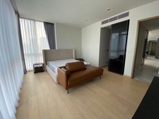 For sale 2 bed condo in Watthana, Bangkok