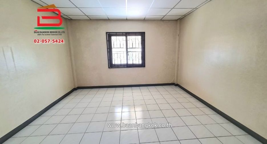 À vendre 2 chambres local commercial à Bang Bua Thong, Nonthaburi