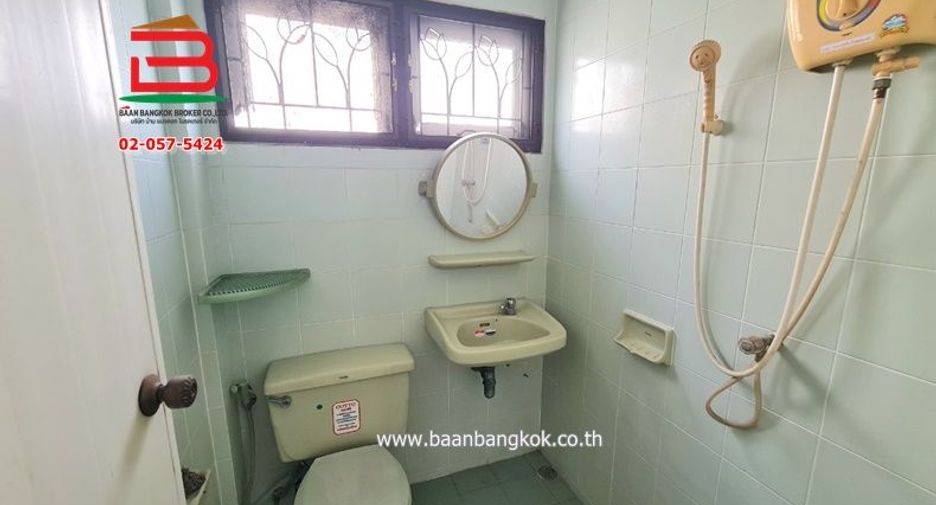 À vendre 2 chambres local commercial à Bang Bua Thong, Nonthaburi