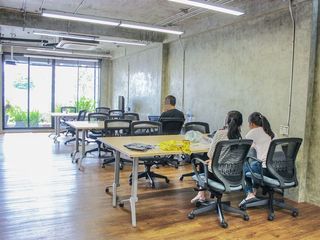 For rent and for sale office in Sathon, Bangkok
