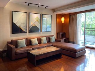 Reihenhaus zur Miete und zum Kauf mit 3 Zimmer in Watthana, Bangkok