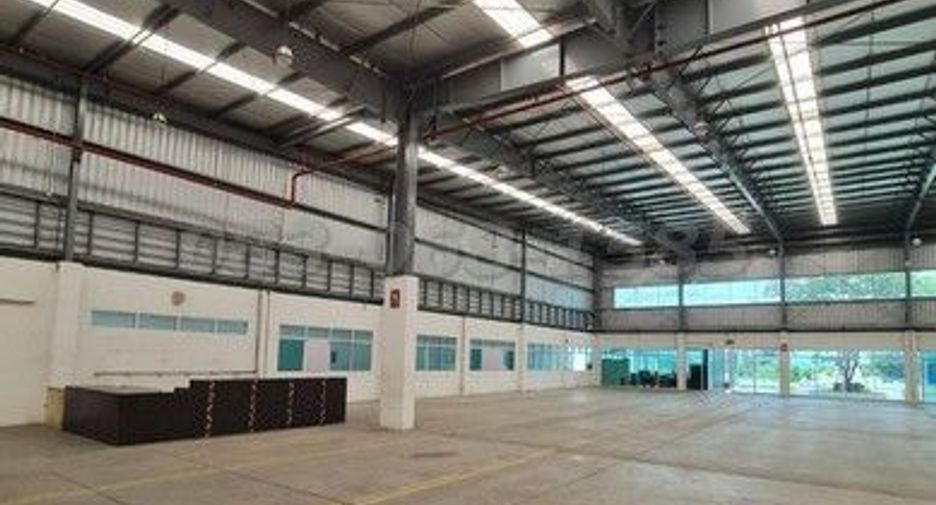 For sale warehouse in Bang Lamung, Chonburi