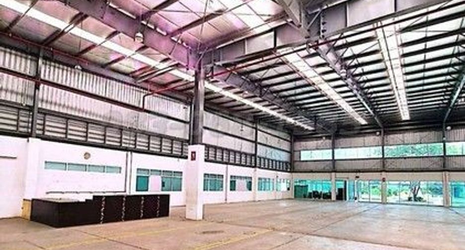 For sale warehouse in Bang Lamung, Chonburi