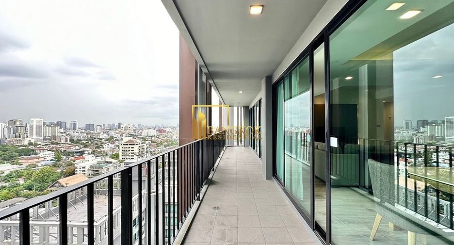 Serviced Apartment zur Miete mit 3 Zimmer in Watthana, Bangkok