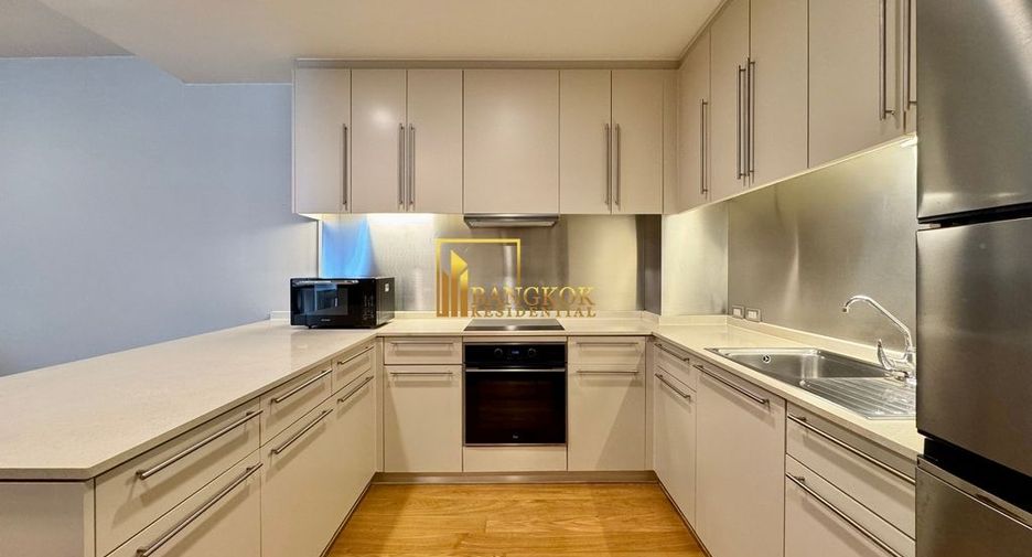 For rent 2 bedrooms serviced apartment in Bang Kho Laem, Bangkok