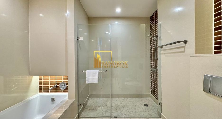 For rent 2 bedrooms serviced apartment in Bang Kho Laem, Bangkok