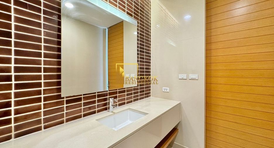 For rent 2 bedrooms serviced apartment in Bang Kho Laem, Bangkok
