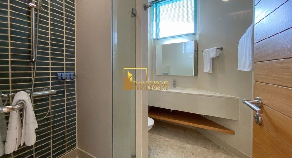 For rent 2 bedrooms serviced apartment in Bang Kho Laem, Bangkok