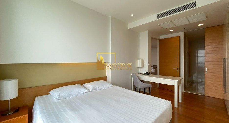 For rent 2 bedrooms serviced apartment in Bang Kho Laem, Bangkok