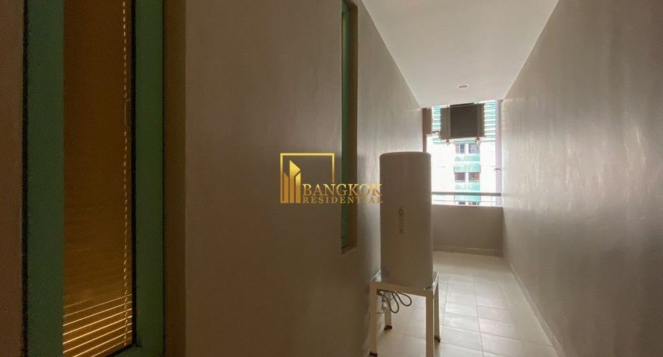 For rent 3 bedrooms serviced apartment in Bang Kho Laem, Bangkok